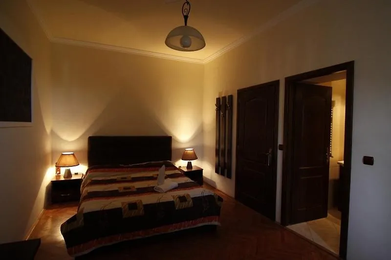 Casa Romana I-1