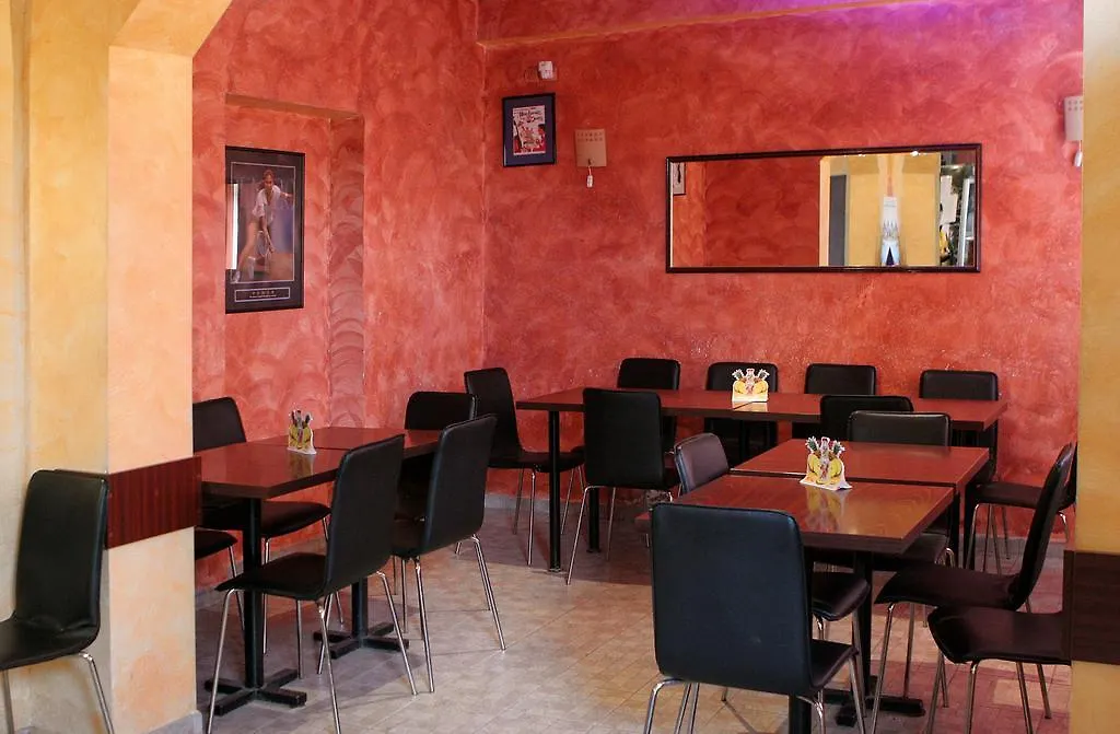 Hotel Pamira-1