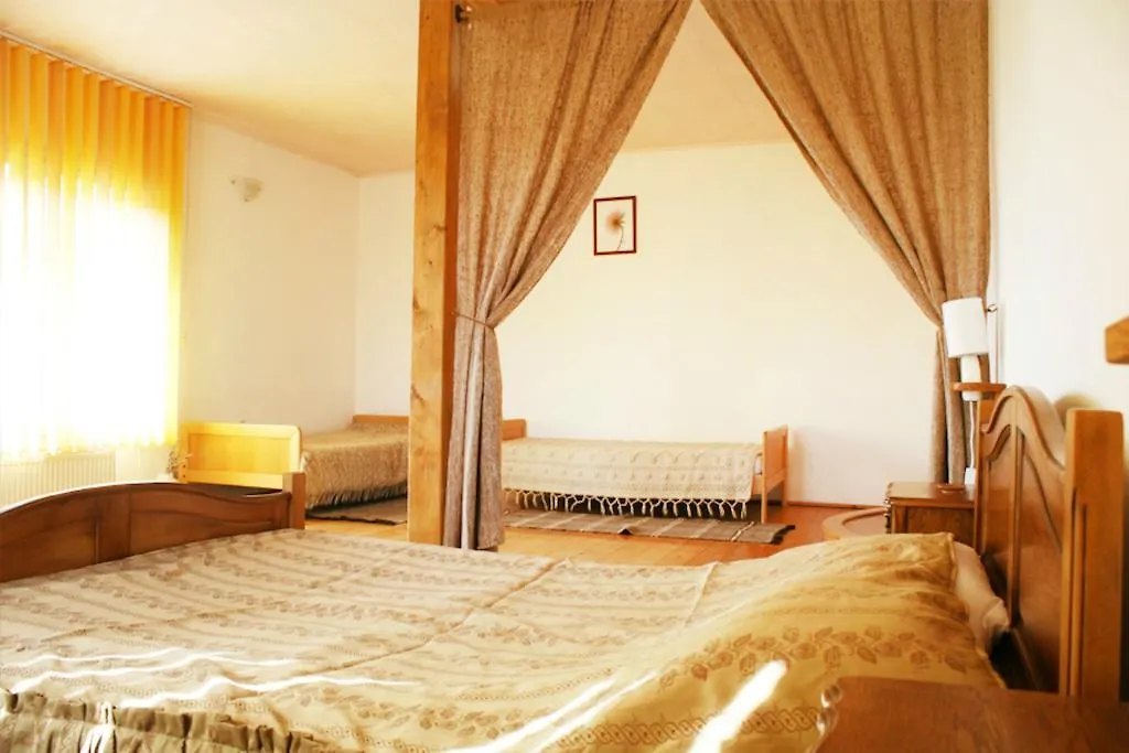 Casa Fortyogo-1