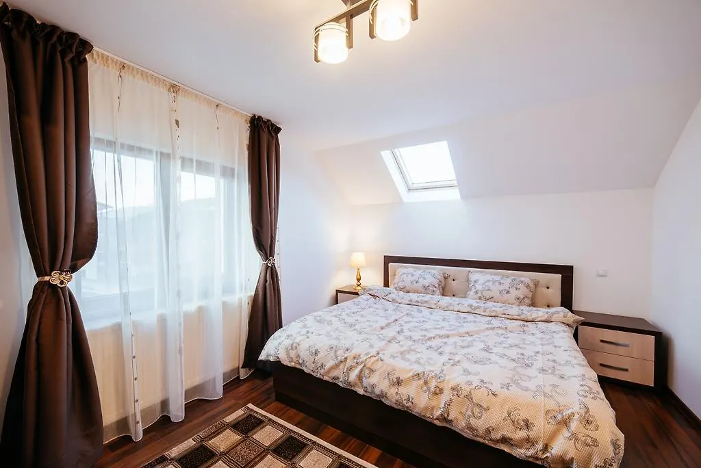 Serban Cottage-1