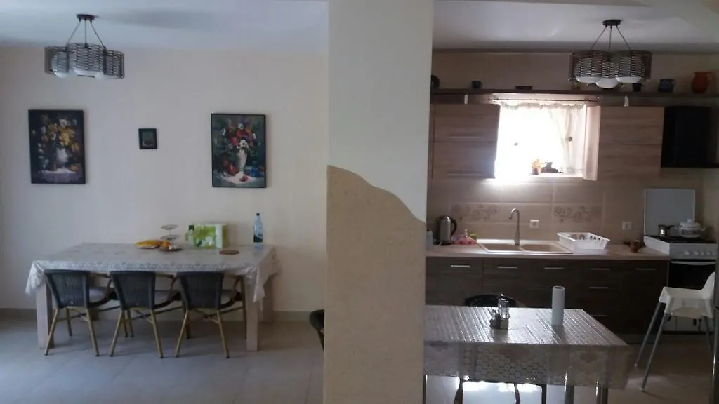 Casa Fulg De Nea-1
