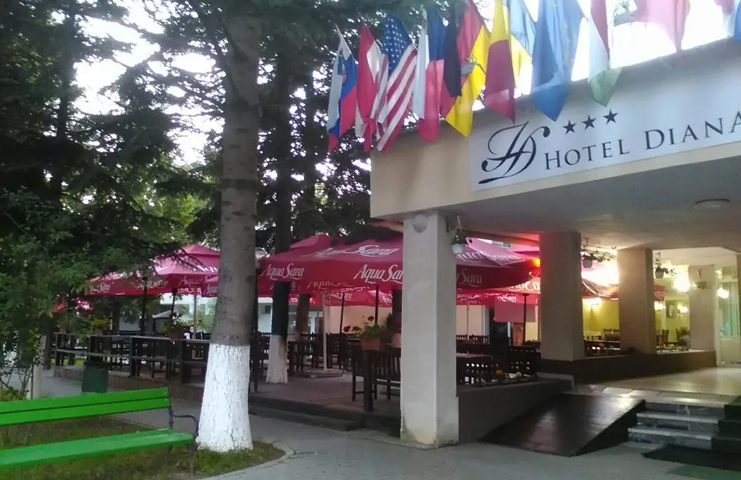 Hotel Diana-1