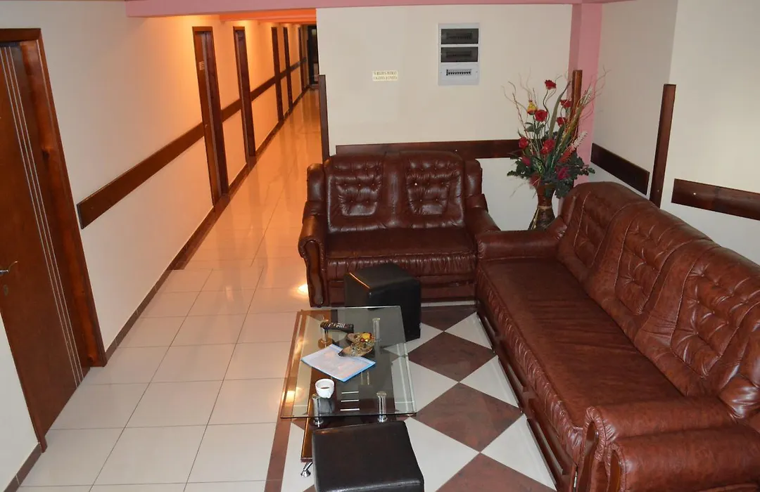 Hotel Martisorul-1