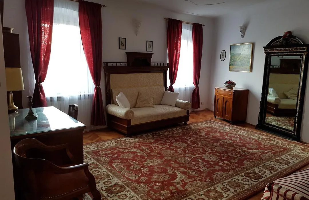 Santino Apartment-1