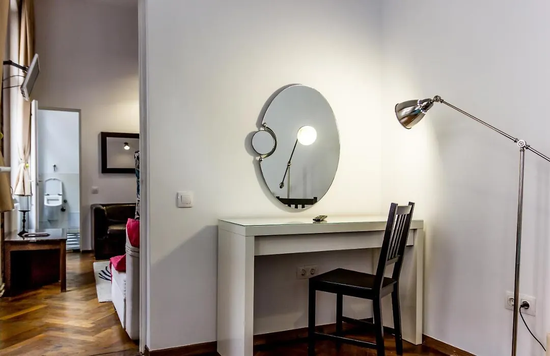 Premium Apartments Brasov-1