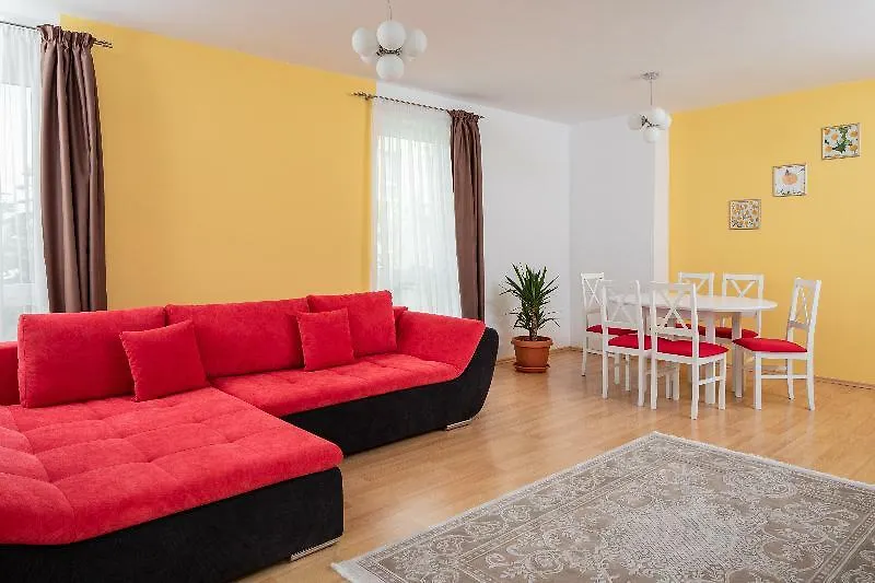 Brasov Holiday Apartments - Perla-1
