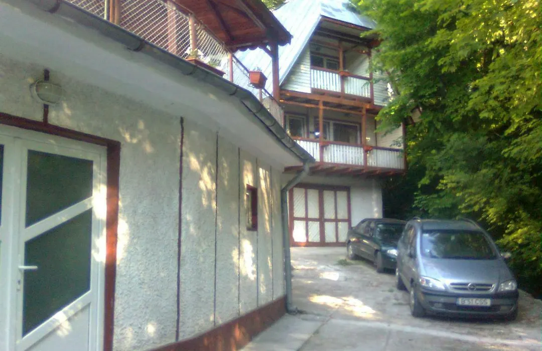 Casa Valea Iancului SINAIA-1