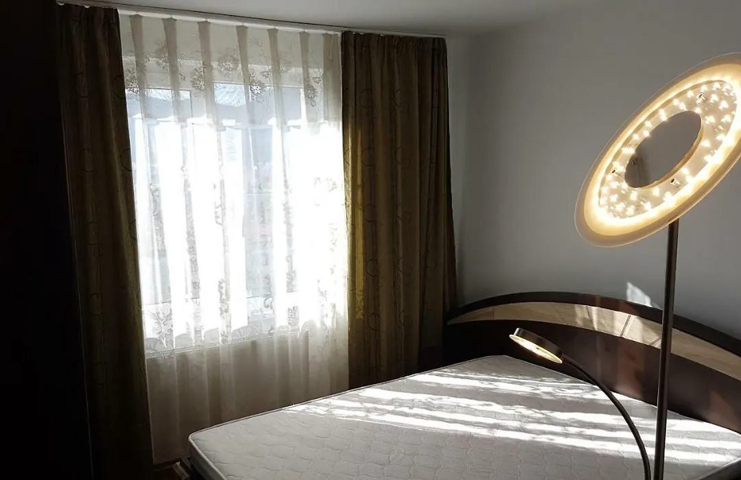 Brasov Main Street Apartment Preview Listing-1