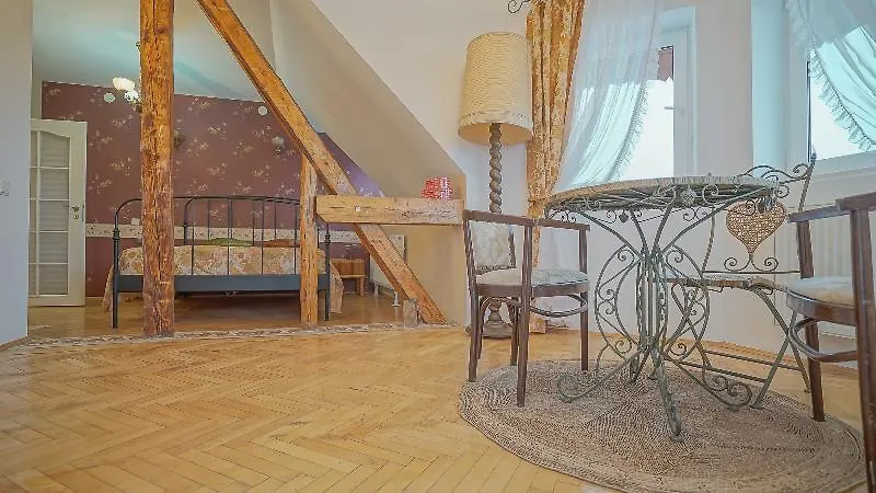 Cn2I Luxuri Accommodation Pictor Pop-1