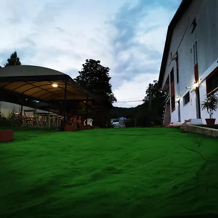 Natalia Guesthouse-2