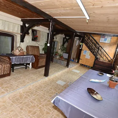 Casa Tudor-2