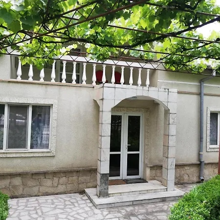 Casa BUCUR-3