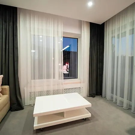 Velvet Home-3