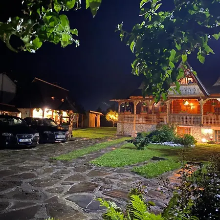 Casa Chira-2