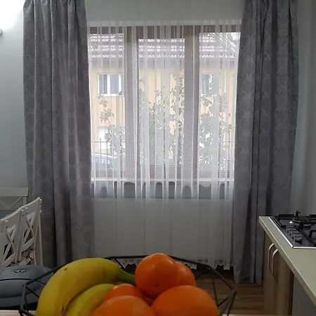 Madalina-2