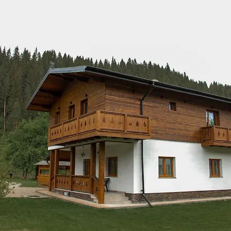 Chalet Mugure De Brad-3