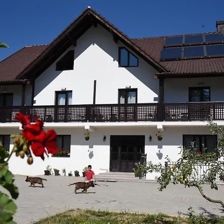 Casa Poienarilor-2