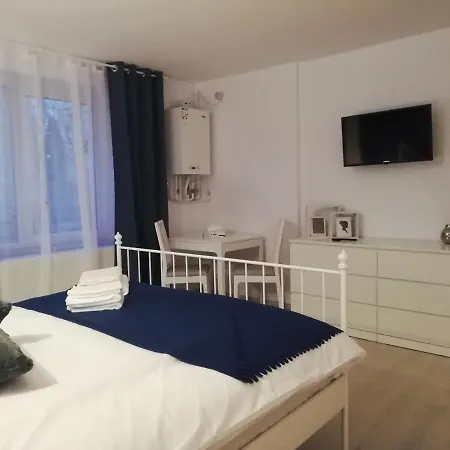 Azaleea Apartment-3