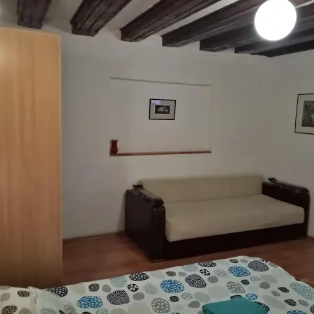 Star Apartment In Historic Center-3