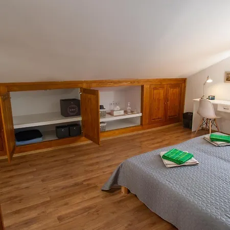 Cozy Room Agapedia-2