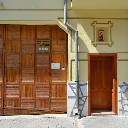 Pensiunea Muntean-2