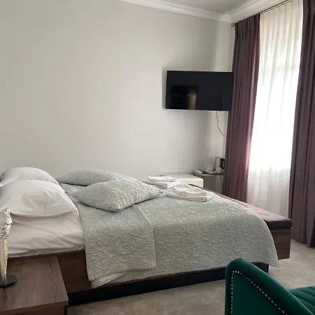 Maisonette Apartments-2