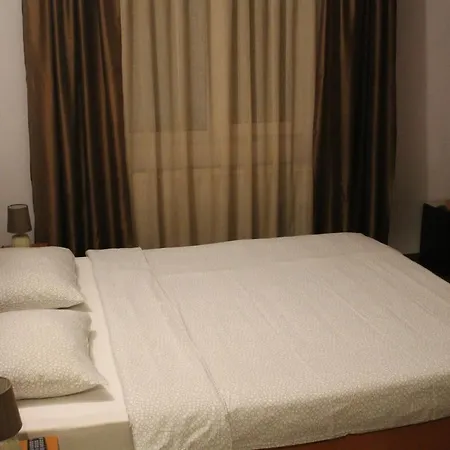 Vila Casa Ta-2