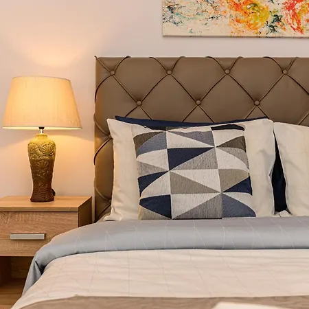 Chic&View Brasov Apartment-3