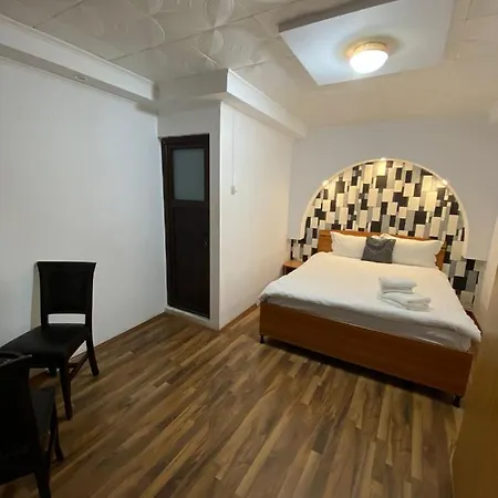 Casa Petre-2