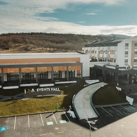 Iza Hotel-2