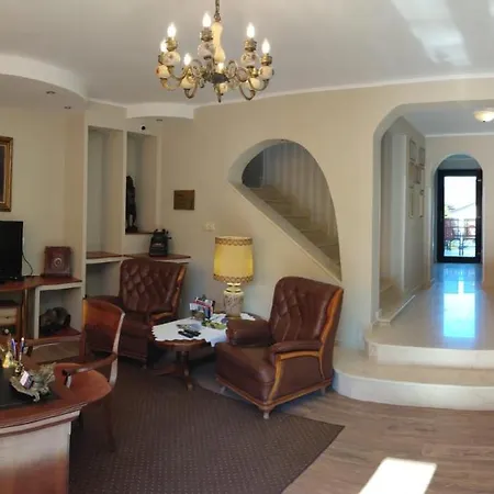 Casa Alina-2