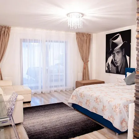 Kai Mountain Luxury Apartment-3