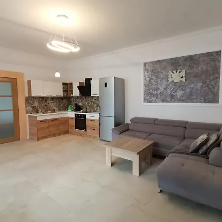 Casa J. Gusbeth-2