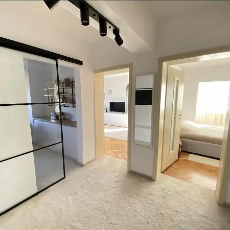 Lucky Residence II-2