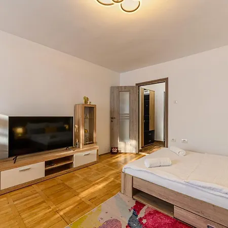Jad Apartments - Calea Bucuresti-2