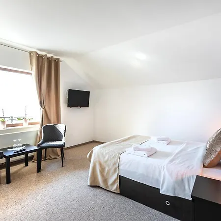 Emerald Residence-3