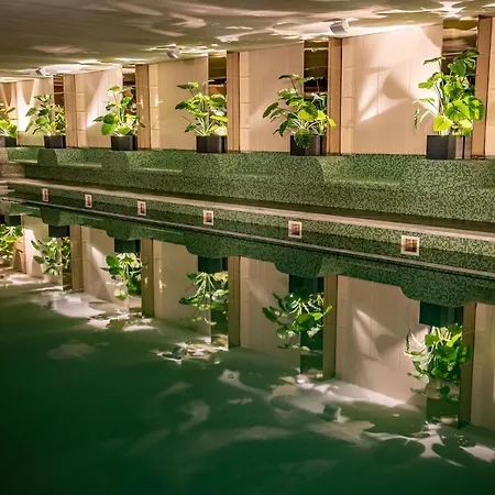 Hermanns Hotel & Spa Sibiu-3