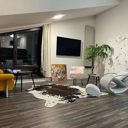 House Of Art-3