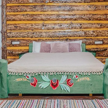Casuta Bunicilor Hotel-3