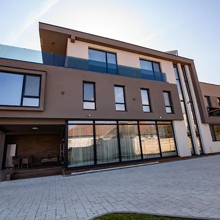 Vila Sarisa-3
