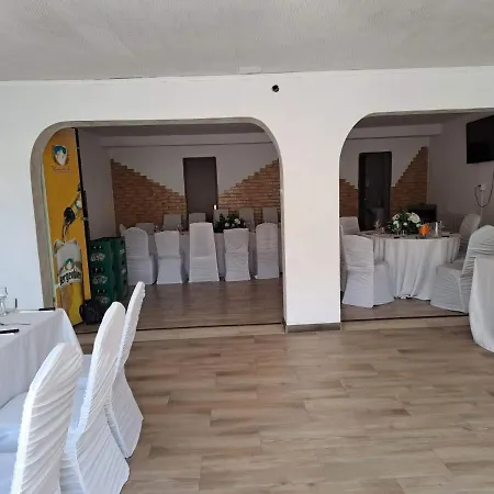 Casa De Vacanta Emd-2