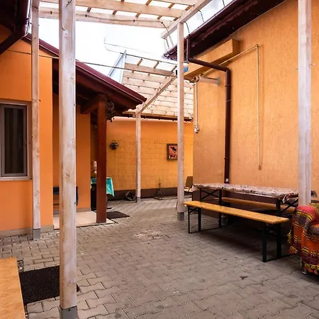 Casa Ina Hunedoara-3