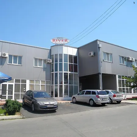 Hotel River-3