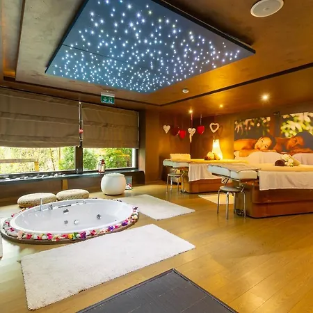 Poiana Brasov Alpin Resort Hotel Aparthotel 2204, Private Property-3
