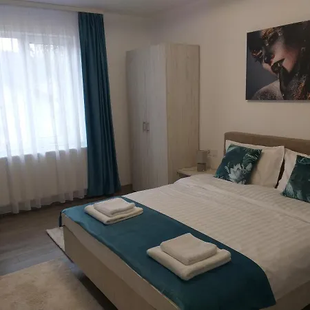 Luxury Runk House-2