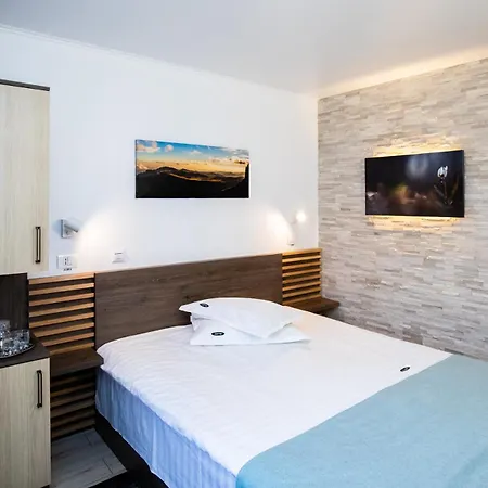 Hotel Riviera-3