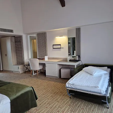 Hotel Wolf 2-2