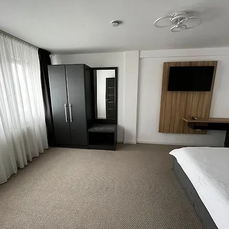 Belvedere Restaurant & Rooms-3