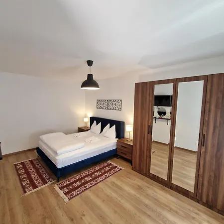 Maximus Apartments-3