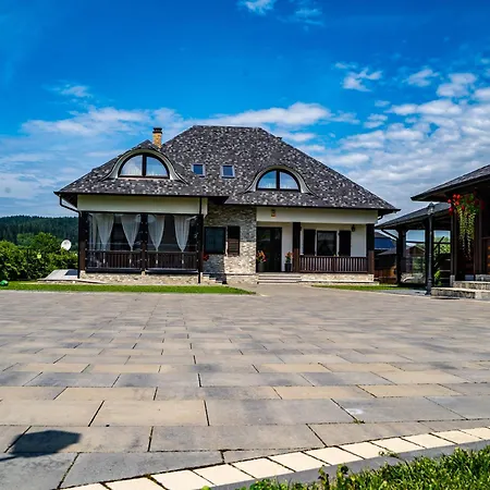 Casa Românească-3